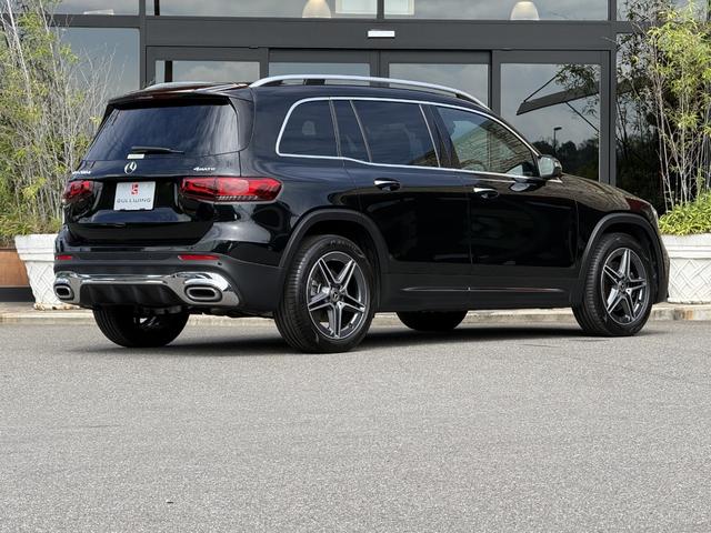 ＧＬＢ ＧＬＢ２００ｄ　４マチック　ＡＭＧラインパッケージ　レザーＥＸ＆アドバンスドＰ　パノラミックスライディングルーフ　クラシックレッドレザーＭＰシートＨ　ヘッドアップディスプレイ　３６０°カメラ　アンビエントライト　ワイヤレスチャージ　マルチビームＬＥＤ（3枚目）