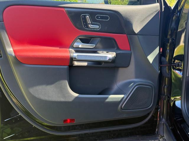 ＧＬＢ ＧＬＢ２００ｄ　４マチック　ＡＭＧラインパッケージ　レザーＥＸ＆アドバンスドＰ　パノラミックスライディングルーフ　クラシックレッドレザーＭＰシートＨ　ヘッドアップディスプレイ　３６０°カメラ　アンビエントライト　ワイヤレスチャージ　マルチビームＬＥＤ（26枚目）