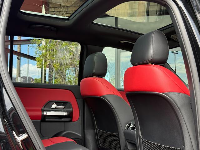 ＧＬＢ ＧＬＢ２００ｄ　４マチック　ＡＭＧラインパッケージ　レザーＥＸ＆アドバンスドＰ　パノラミックスライディングルーフ　クラシックレッドレザーＭＰシートＨ　ヘッドアップディスプレイ　３６０°カメラ　アンビエントライト　ワイヤレスチャージ　マルチビームＬＥＤ（34枚目）