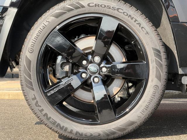 ディフェンダー 110V8カルパチアンエディション P525 スライディングパノラミックルーフ エアサス 22インチAW フルサイズスペアホイール フィックスドサイドステップ マトリクスLED ビンテージタンウィンザーレザーMP4シートH Fベンチレータ(68枚目)