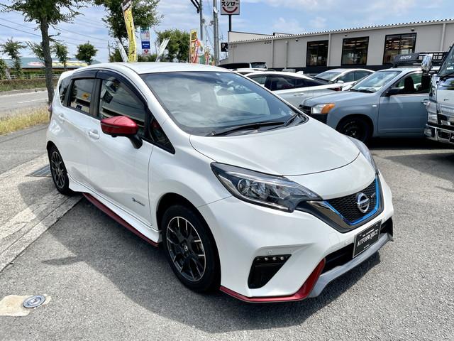 e-パワーニスモ アラウンドビューモニター/エマージェンシーブレーキ/踏み間違い衝突防止/LEDヘッドライト/純正SDナビ/フルセグ/Bluetooth(2枚目)