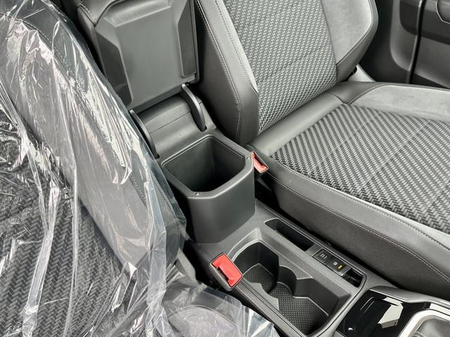 Ｔ－ロック ＴＤＩ　Ｒライン　純正ナビ／フルセグ／Ｂｌｕｅｔｏｏｔｈ／バックカメラ／ステアリングスイッチ／クリソナ／レーダークルコン／パドルシフト／ＬＥＤヘッドライト／フォグ／オートライト／ＥＴＣ（34枚目）