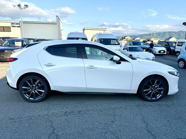 ＭＡＺＤＡ３ファストバック ＸＤバーガンディ　セレクション　全国１年保証付き　純正ナビ　フルセグＴＶ　Ｂｌｕｅｔｏｏｔｈ　　ＥＴＣ　バックモニター　電子パーキング　ＢＯＳＥサウンドシステム　ＬＥＤオートヘッドライト　クルコン　パワーシート（26枚目）