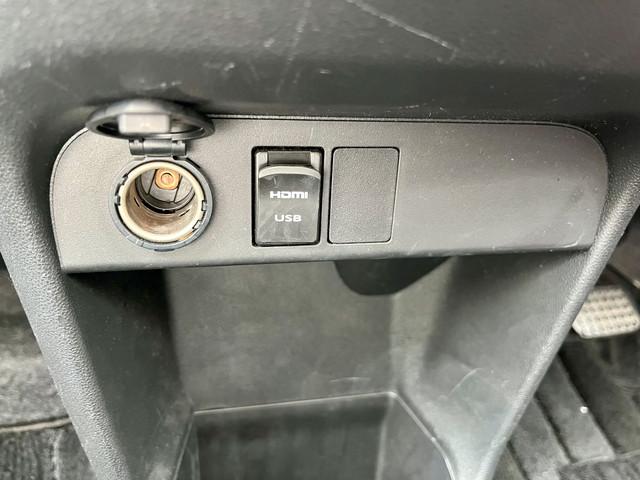 シガーソケット＆ＵＳＢでスマホの充電も安心です！