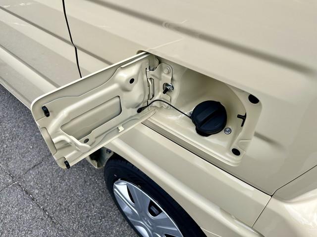 スペーシア ハイブリッドＧ　ステアリングリモコン　オートライト　オートエアコン　スマートキー（30枚目）