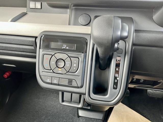 スペーシア ハイブリッドＧ　ステアリングリモコン　オートライト　オートエアコン　スマートキー（37枚目）