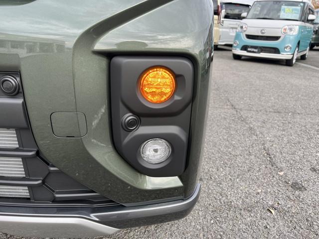 スペーシアギア ハイブリッドＸＺ　純正９インチナビ　フルセグ　全方位モニター　Ｂｌｕｅｔｏｏｔｈ　クルコン　シートヒーター　ステアリングヒーター　両側パワースライドドア　ヘッドアップディスプレイ　オートエアコン（28枚目）