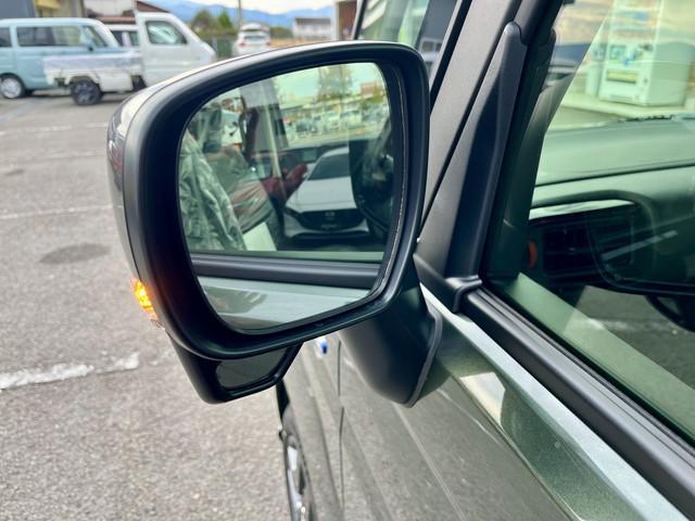 スペーシアギア ハイブリッドＸＺ　純正９インチナビ　フルセグ　全方位モニター　Ｂｌｕｅｔｏｏｔｈ　クルコン　シートヒーター　ステアリングヒーター　両側パワースライドドア　ヘッドアップディスプレイ　オートエアコン（30枚目）