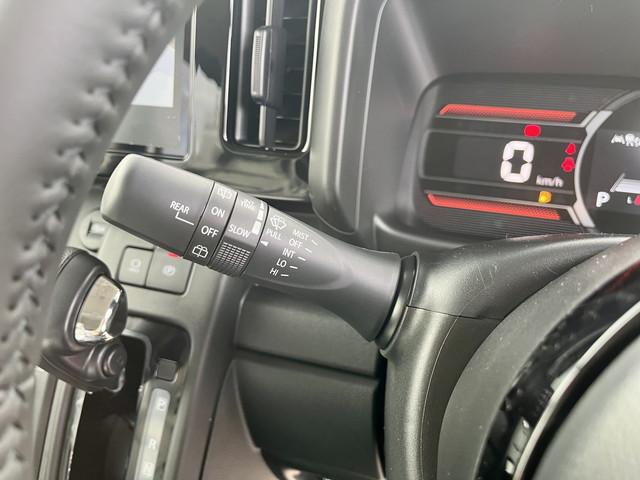 スペーシアギア ハイブリッドＸＺ　純正９インチナビ　フルセグ　全方位モニター　Ｂｌｕｅｔｏｏｔｈ　クルコン　シートヒーター　ステアリングヒーター　両側パワースライドドア　ヘッドアップディスプレイ　オートエアコン（41枚目）