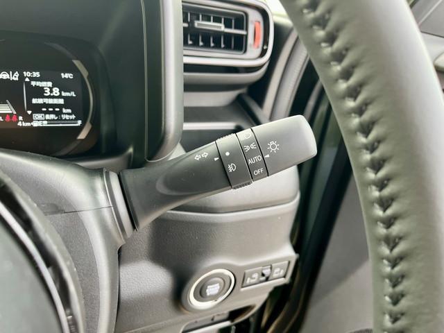 スペーシアギア ハイブリッドＸＺ　純正９インチナビ　フルセグ　全方位モニター　Ｂｌｕｅｔｏｏｔｈ　クルコン　シートヒーター　ステアリングヒーター　両側パワースライドドア　ヘッドアップディスプレイ　オートエアコン（42枚目）