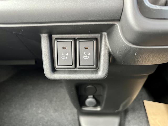 スペーシアギア ハイブリッドＸＺ　純正９インチナビ　フルセグ　全方位モニター　Ｂｌｕｅｔｏｏｔｈ　クルコン　シートヒーター　ステアリングヒーター　両側パワースライドドア　ヘッドアップディスプレイ　オートエアコン（49枚目）