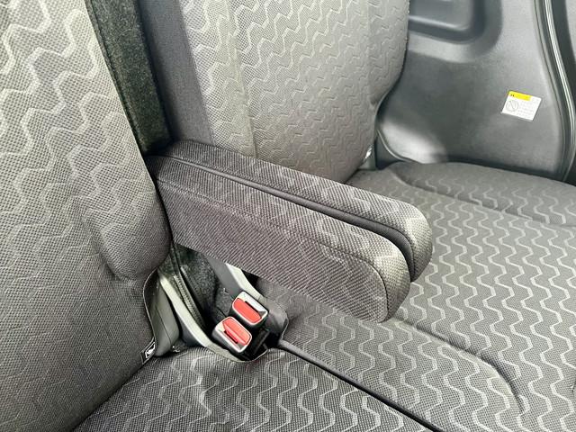 スペーシアギア ハイブリッドＸＺ　純正９インチナビ　フルセグ　全方位モニター　Ｂｌｕｅｔｏｏｔｈ　クルコン　シートヒーター　ステアリングヒーター　両側パワースライドドア　ヘッドアップディスプレイ　オートエアコン（61枚目）