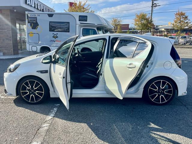 アクア G G’s 全国1年保証付き 純正7インチナビ フルセグ Bluetooth スマートキー プッシュスタート バックモニター ETC 前後ドラレコ クルコン ETC 純正17インチアルミホイール(8枚目)