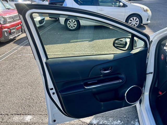 アクア G G’s 全国1年保証付き 純正7インチナビ フルセグ Bluetooth スマートキー プッシュスタート バックモニター ETC 前後ドラレコ クルコン ETC 純正17インチアルミホイール(9枚目)