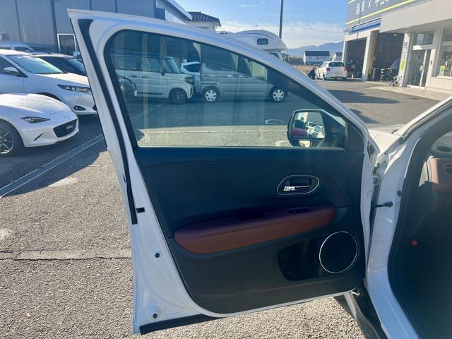 ヴェゼル ツーリング・ホンダセンシング 全国1年保証付き 純正7インチナビ フルセグ Bluetooth バックカメラ ETC 前後ドラレコ クルコン シートヒーター ハーフレザーシート 純正18インチアルミホイール LEDヘッドライト(9枚目)