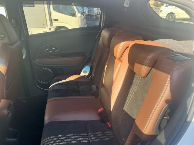 ヴェゼル ツーリング・ホンダセンシング 全国1年保証付き 純正7インチナビ フルセグ Bluetooth バックカメラ ETC 前後ドラレコ クルコン シートヒーター ハーフレザーシート 純正18インチアルミホイール LEDヘッドライト(12枚目)