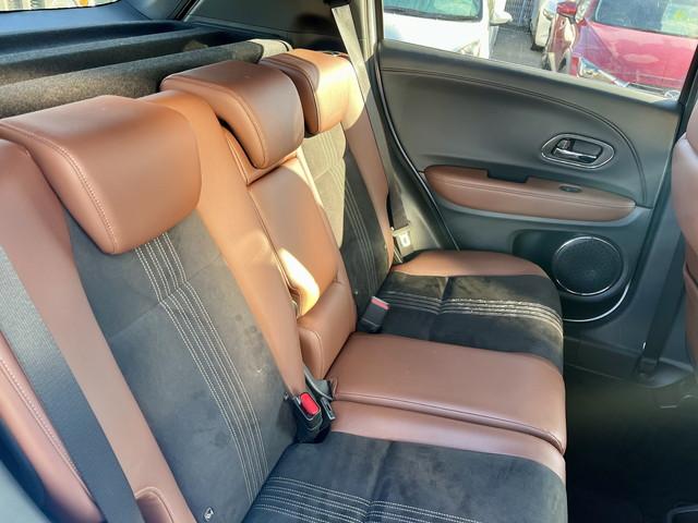 ヴェゼル ツーリング・ホンダセンシング 全国1年保証付き 純正7インチナビ フルセグ Bluetooth バックカメラ ETC 前後ドラレコ クルコン シートヒーター ハーフレザーシート 純正18インチアルミホイール LEDヘッドライト(26枚目)