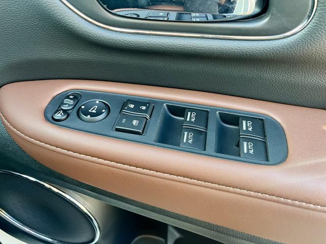 ヴェゼル ツーリング・ホンダセンシング 全国1年保証付き 純正7インチナビ フルセグ Bluetooth バックカメラ ETC 前後ドラレコ クルコン シートヒーター ハーフレザーシート 純正18インチアルミホイール LEDヘッドライト(63枚目)