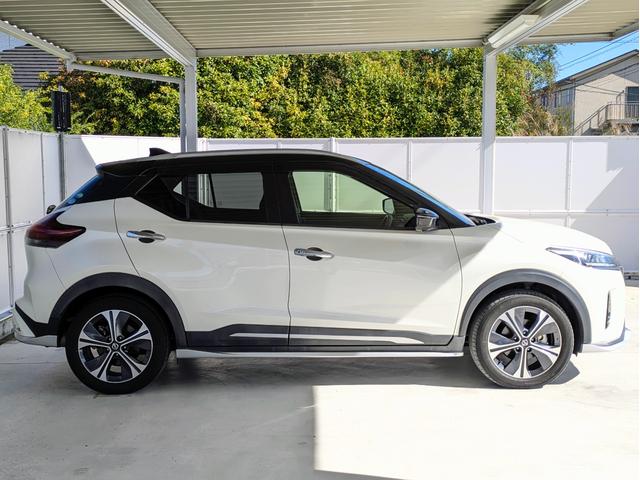 キックス Ｘ　９インチナビ・全方位モニター・ＥＴＣ・デジタルインナーミラー・前方ドライブレコーダー・アダプティブクルーズコントロール・ワンオーナー・純正アルミホイール（4枚目）