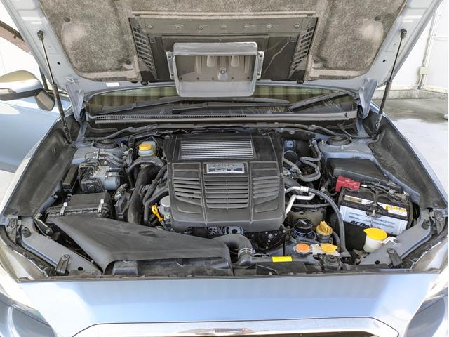 レヴォーグ １．６ＧＴ－Ｓアイサイト　８インチナビ・バックカメラ・ＥＴＣ・デジタルインナーミラー・前後ドライブレコーダー・アダプティブクルーズコントロール・運転席＆助手席シートヒーター・ワンオーナー・純正アルミホイール（17枚目）