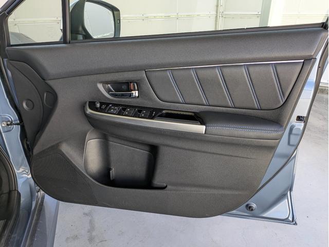 レヴォーグ １．６ＧＴ－Ｓアイサイト　８インチナビ・バックカメラ・ＥＴＣ・デジタルインナーミラー・前後ドライブレコーダー・アダプティブクルーズコントロール・運転席＆助手席シートヒーター・ワンオーナー・純正アルミホイール（42枚目）