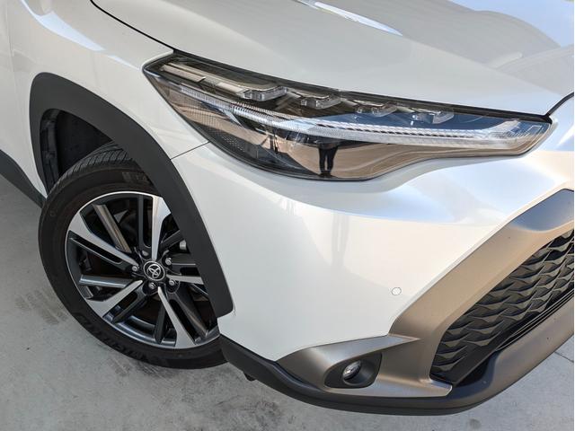 カローラクロス ハイブリッド Z 4WD・純正ナビ・全方位モニター・ETC・前後ドライブレコーダー・パワーバックドア・デュアルエアコン・社外ドリンクホルダー・純正アルミホイール・アダプティブクルーズコントロール(19枚目)