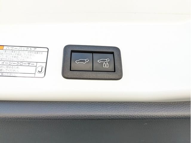 カローラクロス ハイブリッド Z 4WD・純正ナビ・全方位モニター・ETC・前後ドライブレコーダー・パワーバックドア・デュアルエアコン・社外ドリンクホルダー・純正アルミホイール・アダプティブクルーズコントロール(34枚目)