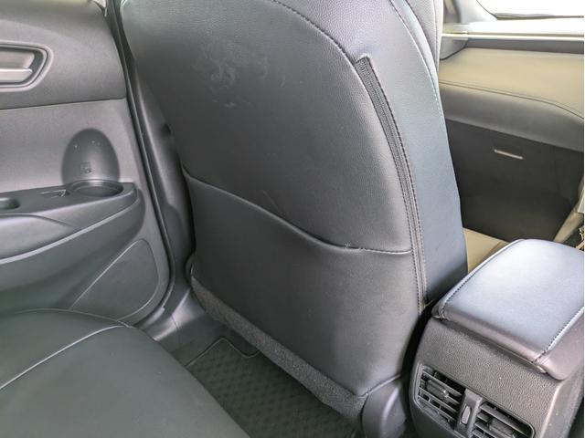 カローラクロス ハイブリッド Z 4WD・純正ナビ・全方位モニター・ETC・前後ドライブレコーダー・パワーバックドア・デュアルエアコン・社外ドリンクホルダー・純正アルミホイール・アダプティブクルーズコントロール(38枚目)