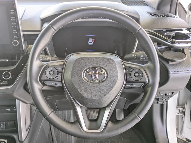 カローラクロス ハイブリッド Z 4WD・純正ナビ・全方位モニター・ETC・前後ドライブレコーダー・パワーバックドア・デュアルエアコン・社外ドリンクホルダー・純正アルミホイール・アダプティブクルーズコントロール(43枚目)