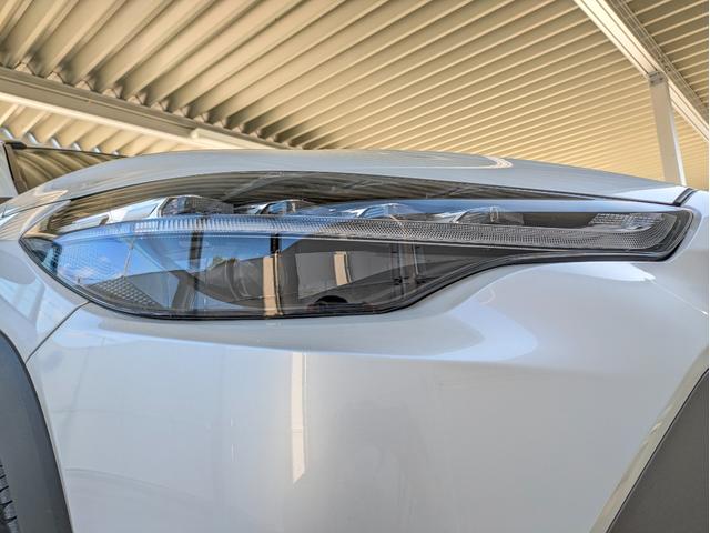 カローラクロス ハイブリッド Z 4WD・純正ナビ・全方位モニター・ETC・前後ドライブレコーダー・パワーバックドア・デュアルエアコン・社外ドリンクホルダー・純正アルミホイール・アダプティブクルーズコントロール(63枚目)