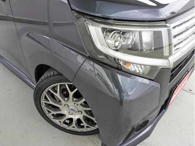 展示場には随時５０台以上の選りすぐりのお車を展示しております。