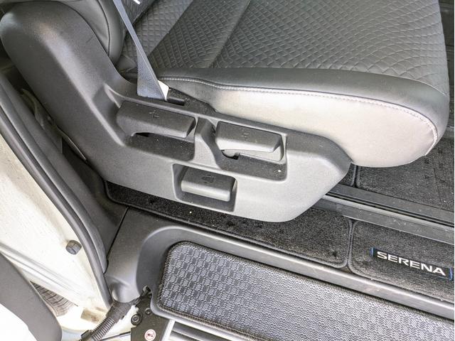 セレナ ｅ－パワー　ハイウェイスターＶ　９インチナビ・全方位モニター・ＥＴＣ・デジタルインナーミラー・プロパイロット・前方ドライブレコーダー・ハンドルヒーター・運転席＆助手席シートヒーター・純正アルミホイール（38枚目）