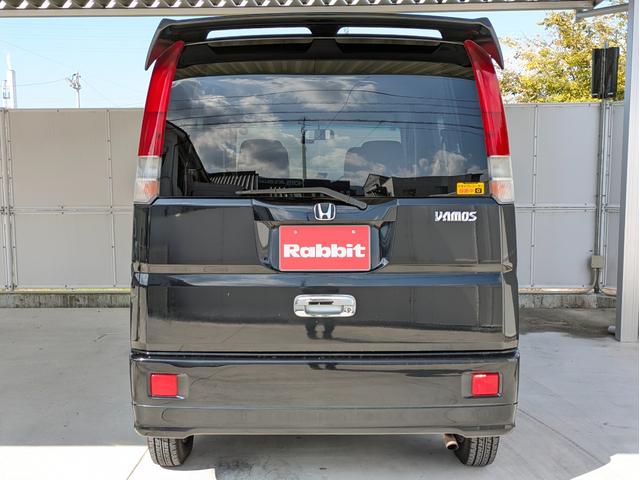 ２０２３年５月に展示場を従来の３倍に拡大してリニューアルオープン！今まで以上にボリューム感ある展示車両がスタッフと共にお客様のご来店を心よりお待ちしております！