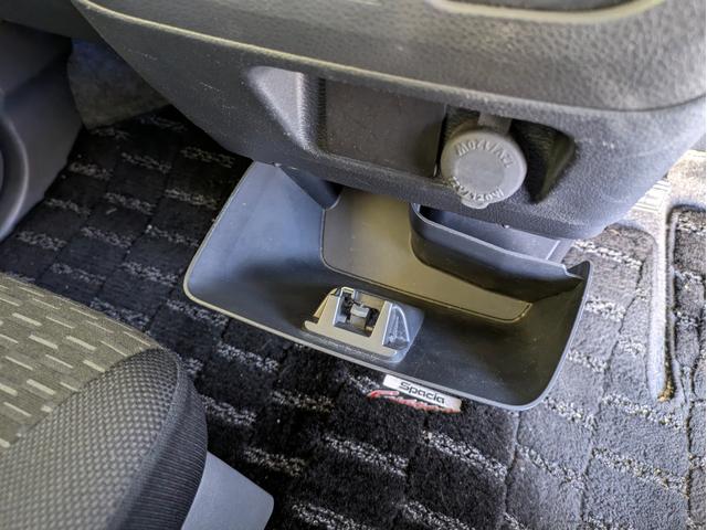 スペーシアカスタム ＴＳ　７インチナビ・前後ドライブレコーダー・ＥＴＣ・純正アルミホイール・ＨＩＤヘッドライト・両側電動スライドドア・オートライト・フォグライト・フルセグ・ＤＶＤ（48枚目）