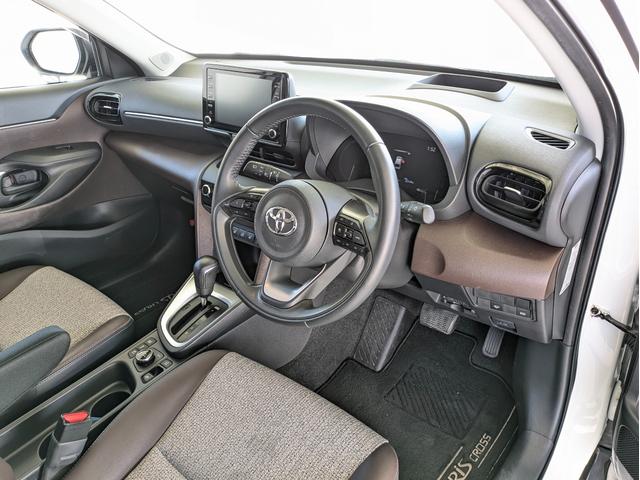 ヤリスクロス ハイブリッドZ 純正9インチナビ・バックカメラ・ETC・前後ドライブレコーダー・ワンオーナー・アダプティブクルーズコントロール・運転席&助手席シートヒーター・ブラインドスポットモニター(15枚目)