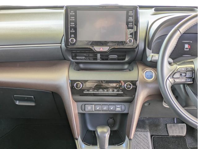 ヤリスクロス ハイブリッドZ 純正9インチナビ・バックカメラ・ETC・前後ドライブレコーダー・ワンオーナー・アダプティブクルーズコントロール・運転席&助手席シートヒーター・ブラインドスポットモニター(16枚目)