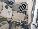 【運転席側ドリンクホルダー】