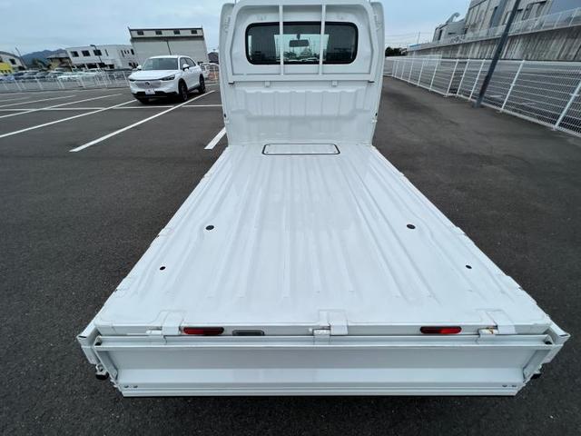 4WD KC ABS/エアバッグ 運転席/エアバッグ 助手席/衝突安全ボディ/パワーステアリング/禁煙車/4WD/マニュアルエアコン/最大積載量350kg/デュアルエアバッグ/アクセサリーソケット/間欠ワイパー(8枚目)