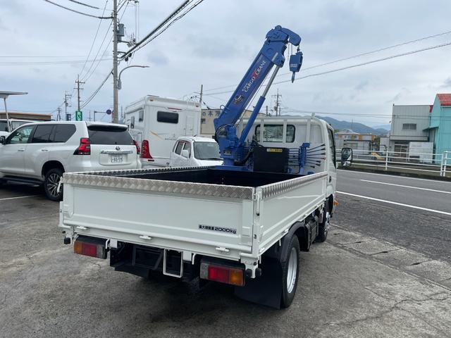 日野 デュトロ