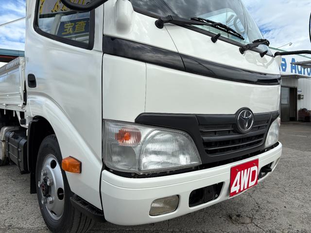 ダイナトラック 　４０００ｃｃ　２ｔ　２トン　平ボディ　高床　４ＷＤ　アーム式パワーゲート付　ウインチ付き　５速　５ＭＴ　走行７４０００Ｋ　荷台内寸３００×１６０　Ｐ／Ｇ昇降荷台寸法６８×１４２　内外装仕上げ済み（11枚目）