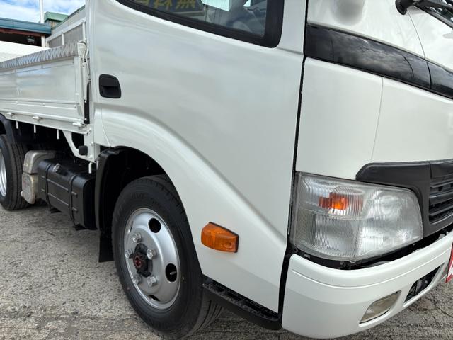 ダイナトラック 　４０００ｃｃ　２ｔ　２トン　平ボディ　高床　４ＷＤ　アーム式パワーゲート付　ウインチ付き　５速　５ＭＴ　走行７４０００Ｋ　荷台内寸３００×１６０　Ｐ／Ｇ昇降荷台寸法６８×１４２　内外装仕上げ済み（21枚目）