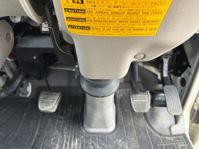 ダイナトラック 　４０００ｃｃ　２ｔ　２トン　平ボディ　高床　４ＷＤ　アーム式パワーゲート付　ウインチ付き　５速　５ＭＴ　走行７４０００Ｋ　荷台内寸３００×１６０　Ｐ／Ｇ昇降荷台寸法６８×１４２　内外装仕上げ済み（58枚目）