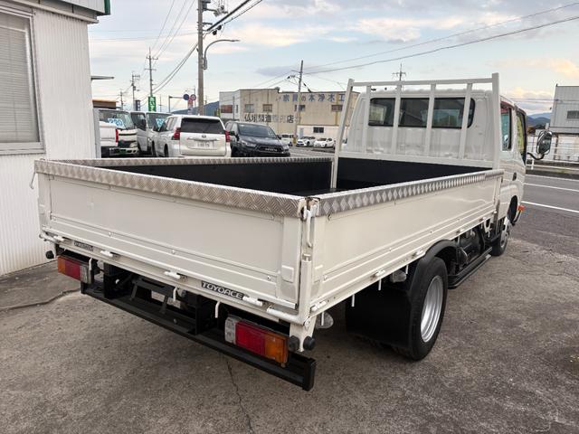 トヨエース 　４０００ｃｃ　２ｔ　２トン　Ｗキャブロング　ダブルキャブ　６速　６ＭＴ　標準ロング　ディーゼル　６人乗り　３ペダル　内外装仕上げ済み　走行７２５００Ｋ（3枚目）