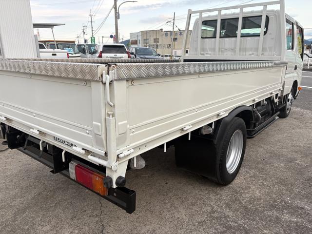 トヨエース 　４０００ｃｃ　２ｔ　２トン　Ｗキャブロング　ダブルキャブ　６速　６ＭＴ　標準ロング　ディーゼル　６人乗り　３ペダル　内外装仕上げ済み　走行７２５００Ｋ（30枚目）