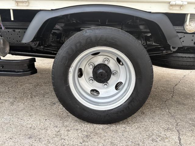 トヨエース 　４０００ｃｃ　２ｔ　２トン　Ｗキャブロング　ダブルキャブ　６速　６ＭＴ　標準ロング　ディーゼル　６人乗り　３ペダル　内外装仕上げ済み　走行７２５００Ｋ（47枚目）