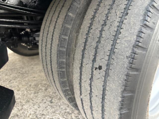 トヨエース 　４０００ｃｃ　２ｔ　２トン　Ｗキャブロング　ダブルキャブ　６速　６ＭＴ　標準ロング　ディーゼル　６人乗り　３ペダル　内外装仕上げ済み　走行７２５００Ｋ（48枚目）