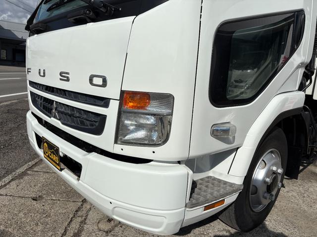 ファイター  4890cc 3.65t 3.65トン ダンプ 6速 6MT Lゲート コボレーン付 内外装仕上げ済み 積載量3650Kg 3人乗り 3ペダル(10枚目)