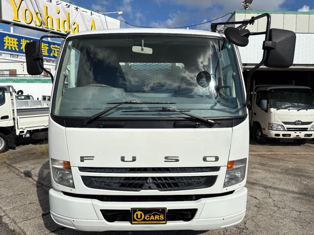 ファイター  4890cc 3.65t 3.65トン ダンプ 6速 6MT Lゲート コボレーン付 内外装仕上げ済み 積載量3650Kg 3人乗り 3ペダル(11枚目)