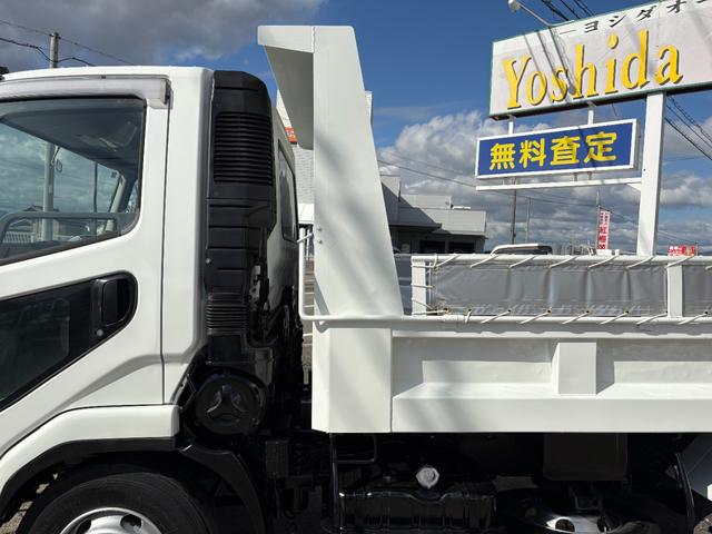 ファイター  4890cc 3.65t 3.65トン ダンプ 6速 6MT Lゲート コボレーン付 内外装仕上げ済み 積載量3650Kg 3人乗り 3ペダル(18枚目)