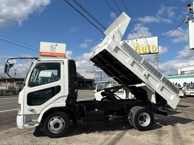 ファイター  4890cc 3.65t 3.65トン ダンプ 6速 6MT Lゲート コボレーン付 内外装仕上げ済み 積載量3650Kg 3人乗り 3ペダル(57枚目)